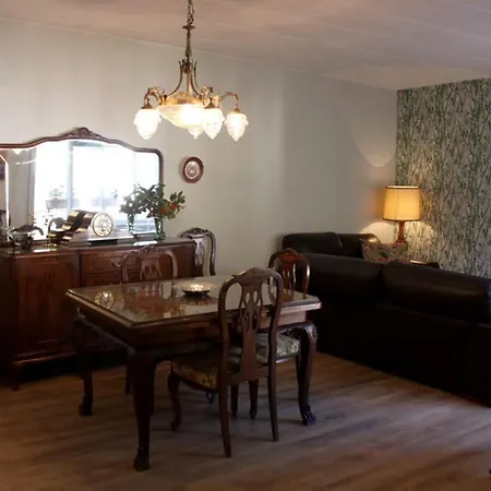 Casa L'avia 아파트 리베스 데 프레세르